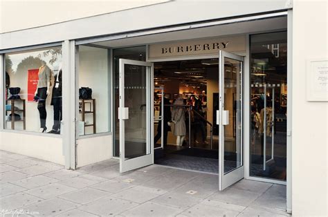 www burberry uk sale|burberry outlet stores.